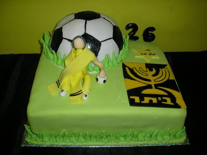 עוגת יום הולדת ביתר ירושליים כדור כדורגל ושחקן