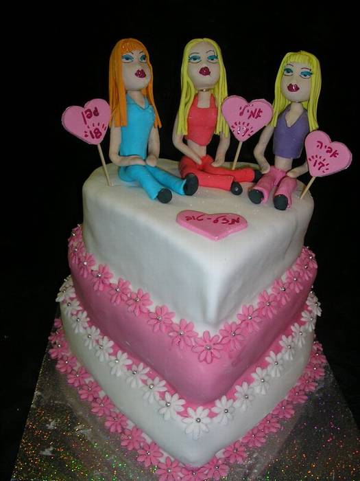 עוגת יום הולדת בראץ לשלוש בנות