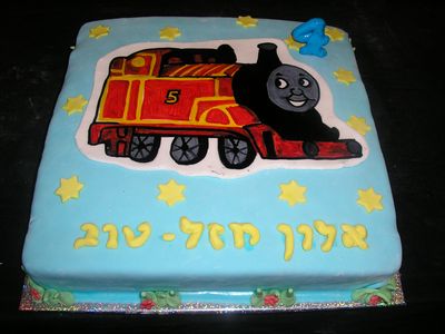 עוגת יום הולדת גיימס הקטר מ תומס הקטר
