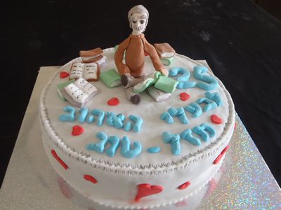 עוגת יום הולדת לבנים אינשטיין בפיסול לבנים