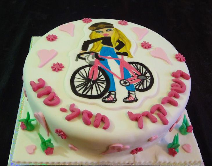 עוגת יום הולדת לבת אופניים