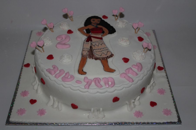עוגת יום הולדת מואנה